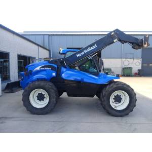 Навантажувач New Holland LM 425 (2004)