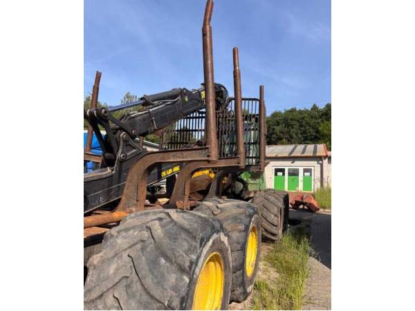 Форвардер лісовий John Deere 1110D (2006)
