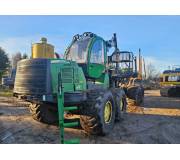 Форвардер лісовий John Deere 1910E
