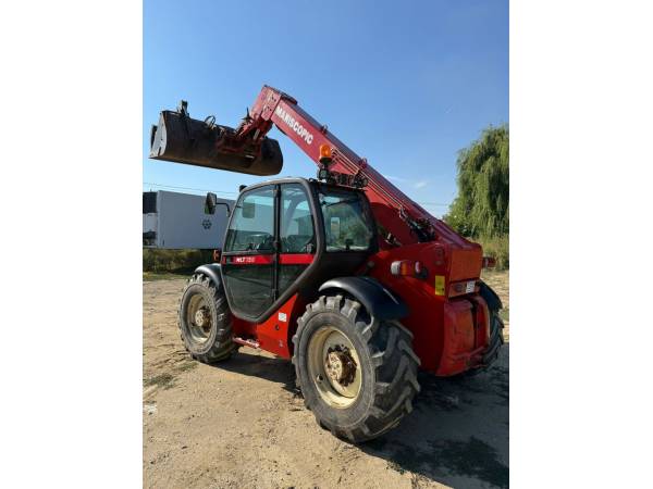 Телескопический погрузчик Manitou MLT 730 (2000)