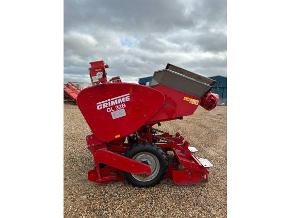 Картофелесажалка Grimme GL 32 B (2008)
