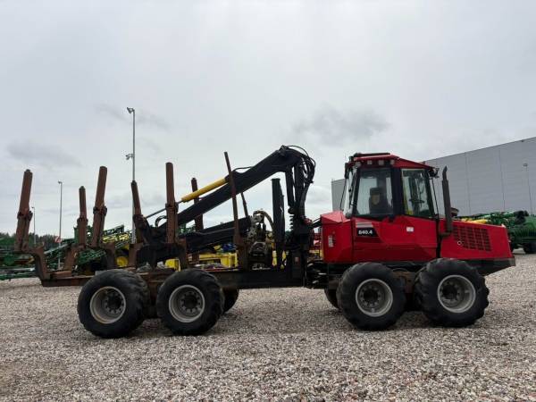Форвардер Komatsu 840.4 (2012)