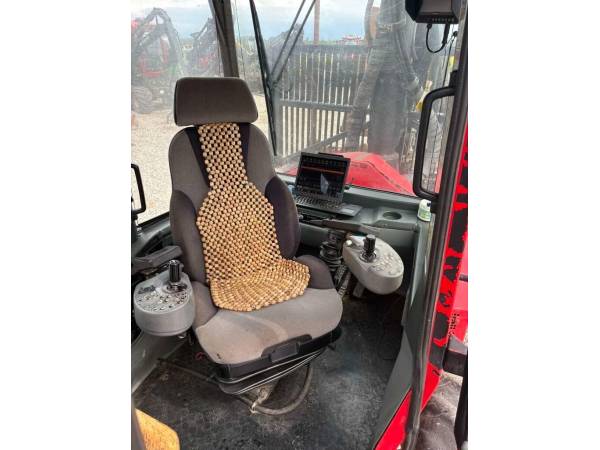 Форвардер Komatsu 840.4 (2012)