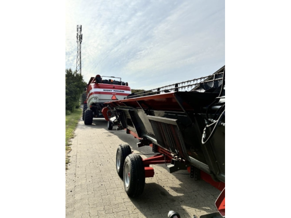 Комбайн Massey Ferguson 9280 Al (2011)