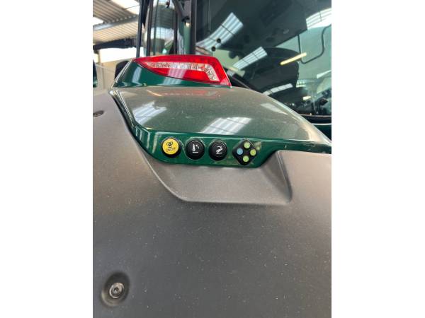 Трактор Valtra T174 Versu (2017)