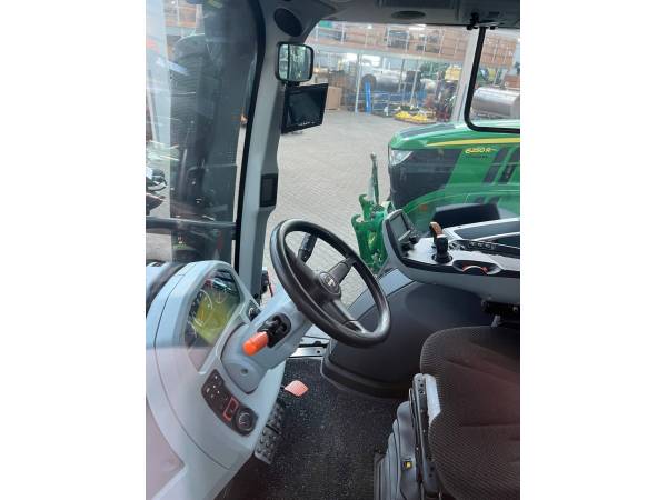 Трактор Valtra T174 Versu (2017)