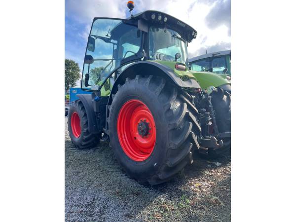 Трактор Claas Axion 810 (2015)