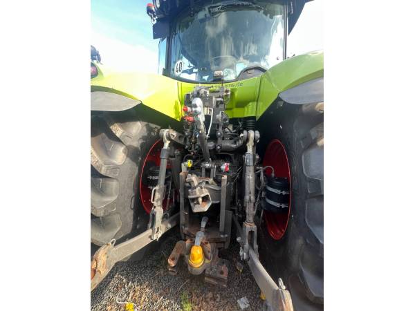 Трактор Claas Axion 810 (2015)