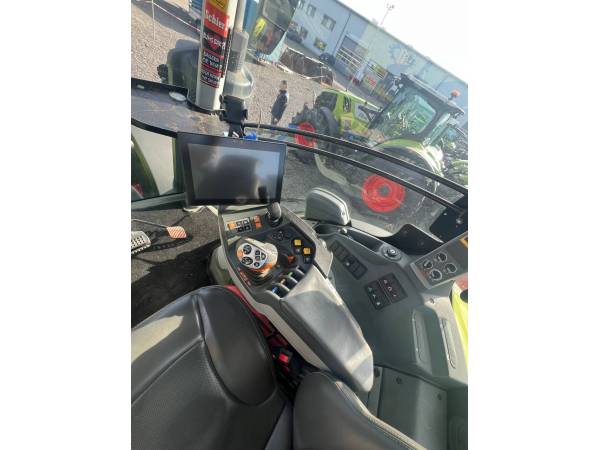 Трактор Claas Axion 930 (2018)