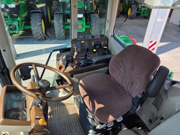Трактор John Deere 6620 (2005)