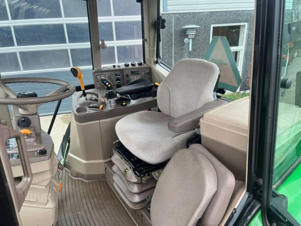 Трактор John Deere 6130M (2016)