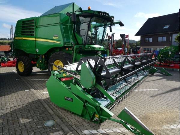 Комбайн John Deere T660i (2016)