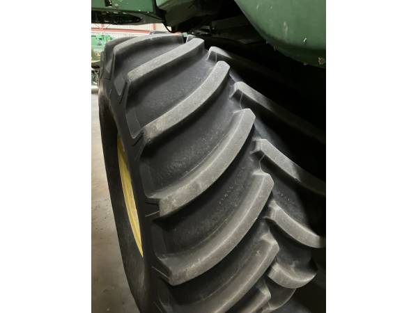Комбайн John Deere 9780i CTS (2005)