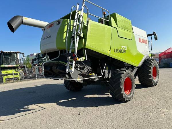 Комбайн Claas Lexion 770 (2012)