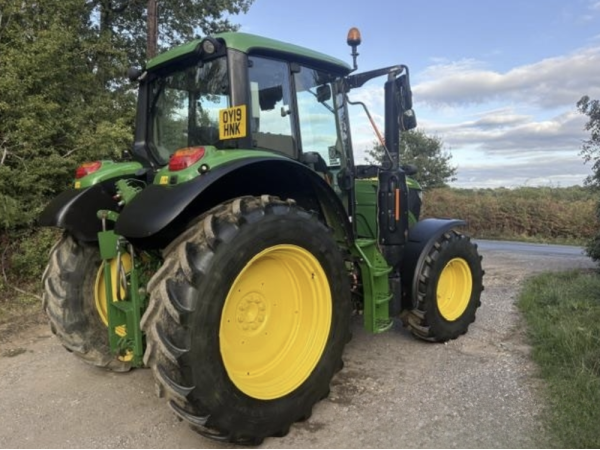 Трактор John Deere 6120M (2019)