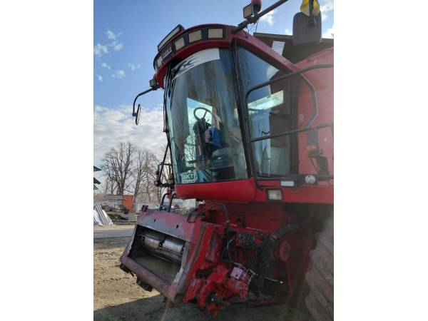 Комбайн Case IH 2388 (2001)
