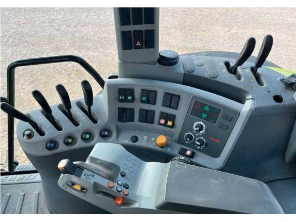 Трактор Claas Arion 640 (2010)