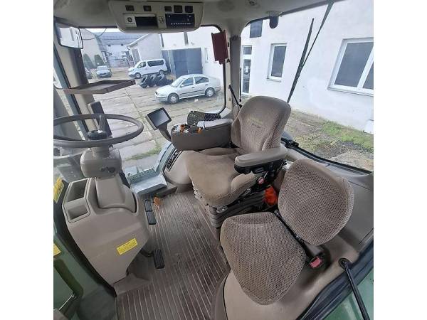Трактор John Deere 8335R (2012)