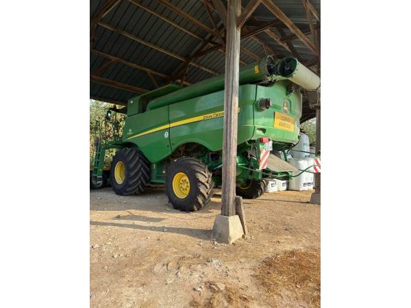 Комбайн John Deere S690i (2013)