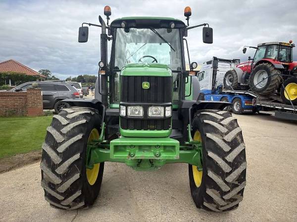 Трактор John Deere 6930 (2012)