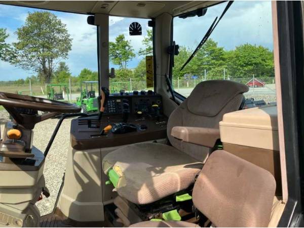 Трактор John Deere 6920S (2002)