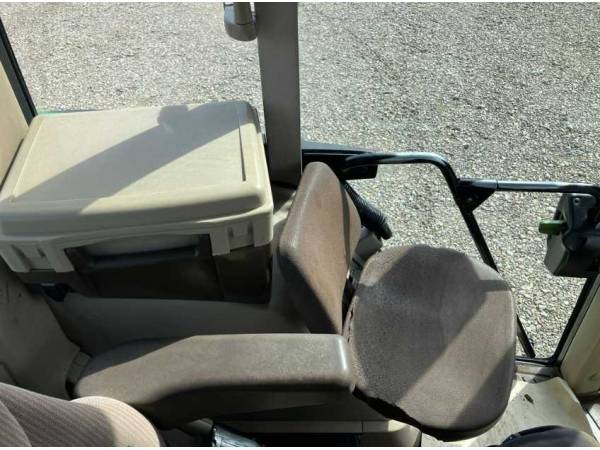 Трактор John Deere 6920S (2002)