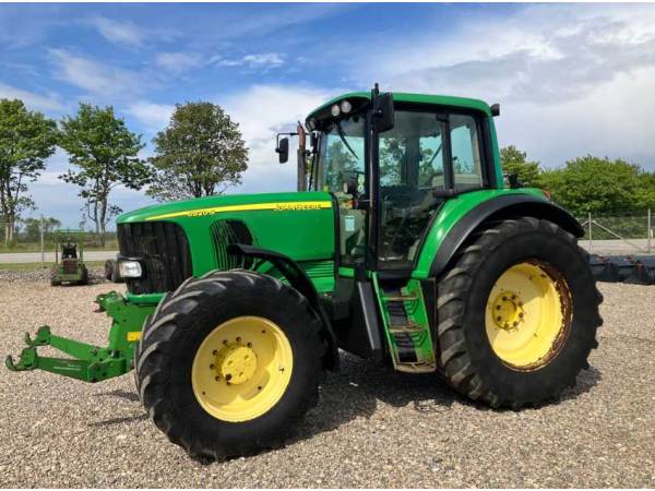 Трактор John Deere 6920S (2002)