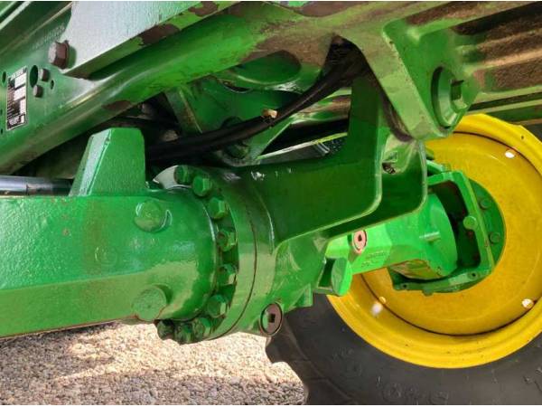 Трактор John Deere 6920S (2002)