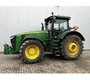 Трактор John Deere 8400R