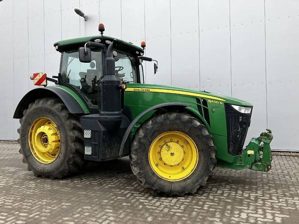 Трактор John Deere 8400R (2017)