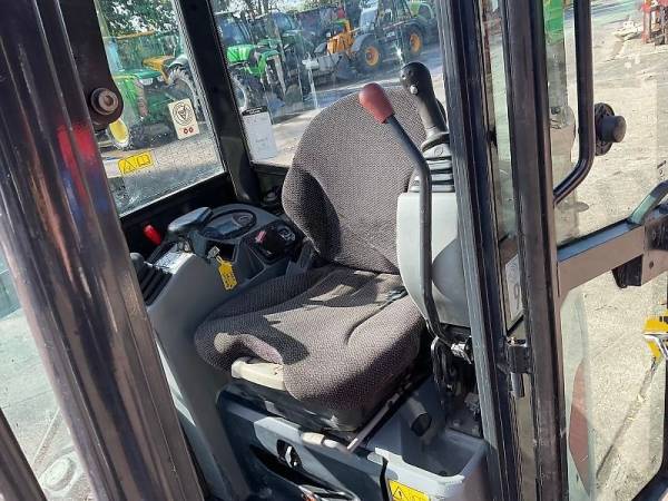 Міні-екскаватор Bobcat E20 (2015)