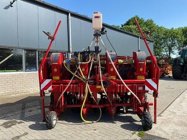 Картоплесаджалка Grimme GL420 (2016)