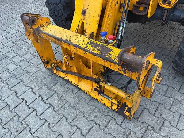 Навантажувач JCB 541-70 (2011)