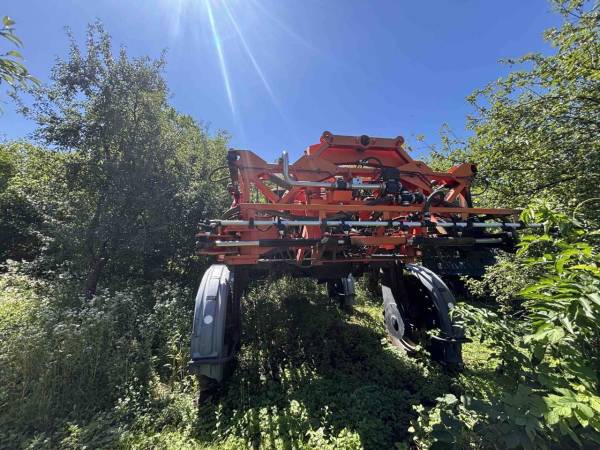 Самохідний обприскувач Kuhn Parruda 3000 (2021)