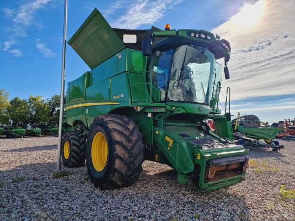Комбайн John Deere S680i (2012)