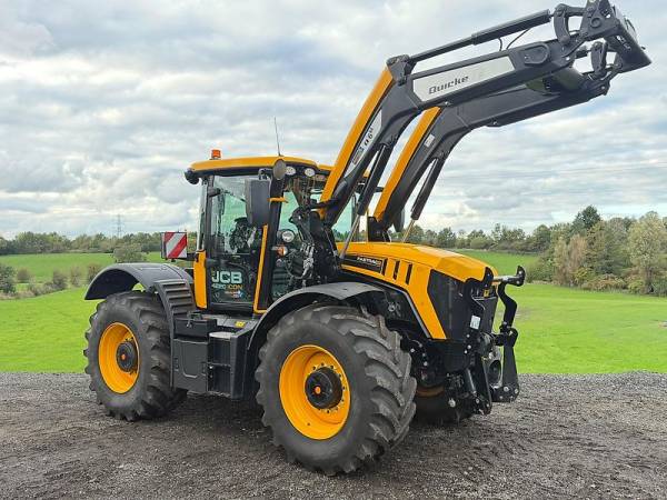 Трактор JCB Fastrac 4220 (2023)