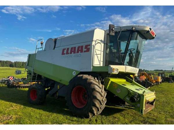 Комбайн Claas Lexion 450 (2002)