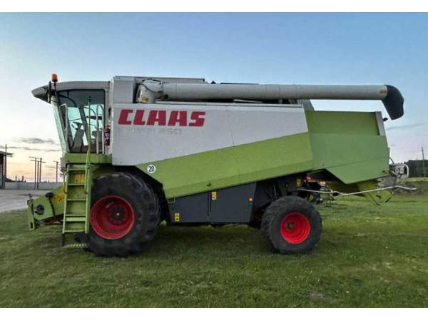 Комбайн Claas Lexion 450 (2002)