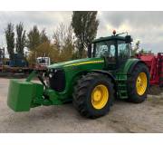 Трактор John Deere 8320R