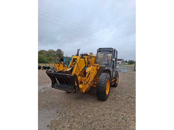 Погрузчик JCB 530-120