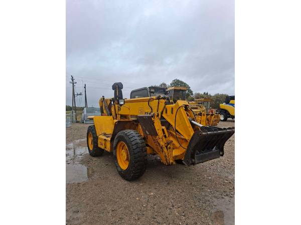Погрузчик JCB 530-120