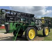 Самохідний обприскувач John Deere 4940