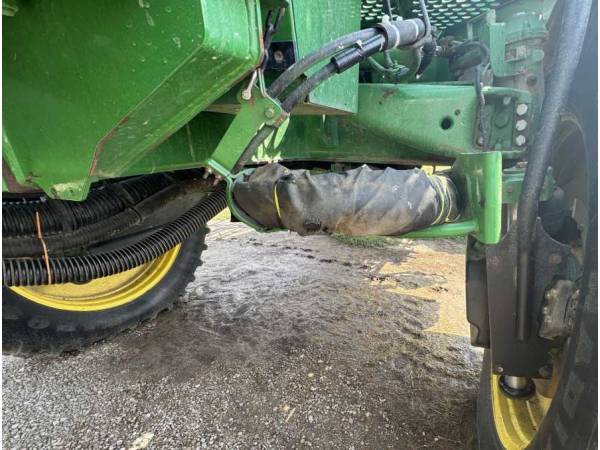 Самохідний обприскувач John Deere 4940 (2013)