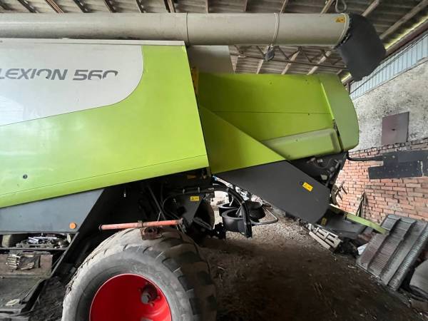 Комбайн Claas Lexion 560 (2004)