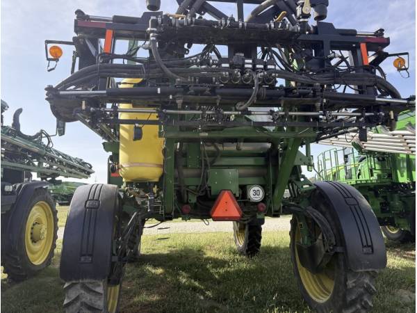 Обприскувач John Deere 4830 (2013)