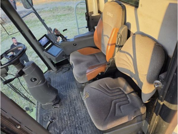 Комбайн Claas Lexion 570TT (2007)