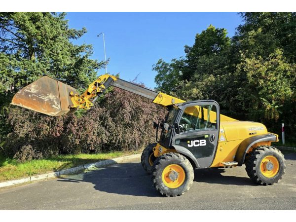 Телескопічний навантажувач JCB 524-50 (2012)