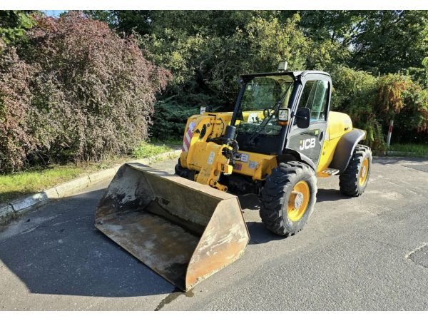 Телескопічний навантажувач JCB 524-50 (2012)