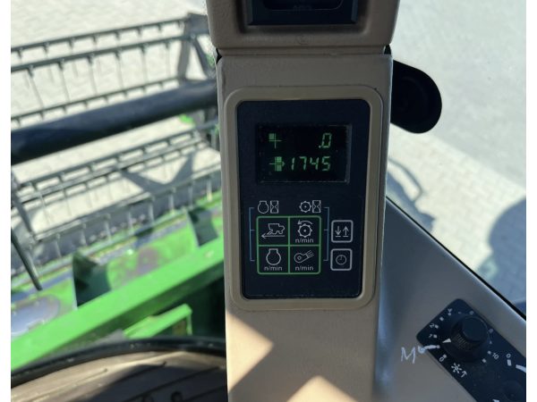 Комбайн John Deere 1450 CWS (2002)