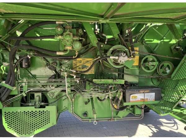 Комбайн John Deere 1450 CWS (2002)